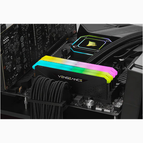 DDR4 3200MHz 32GB 4x8GB DIMM Unbuffered16-20-20-38 XMP 2.0 VENGEANCE RGB RS Heatspreader RGB LED 1.35V for AMD Ryzen AMD Threadripper & Intel XMP